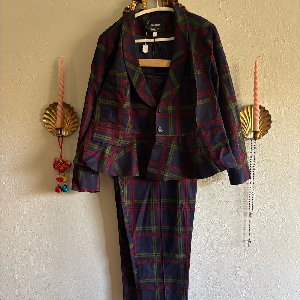 Mod Cloth Collectif Plaid Two-Piece Suit Jacket & Pants - Navy, Green & Red